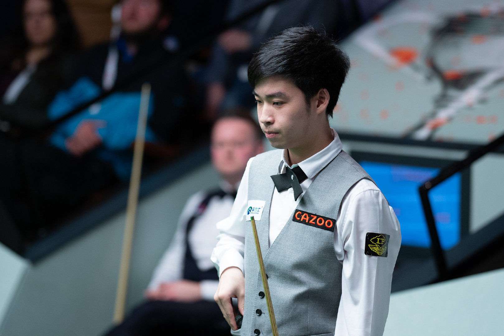 队通过财务 队通过财务